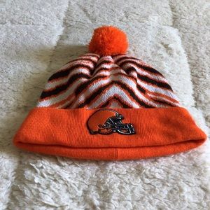 NFL New Era Cleveland Browns Beanie Sports Fans Hat One Size